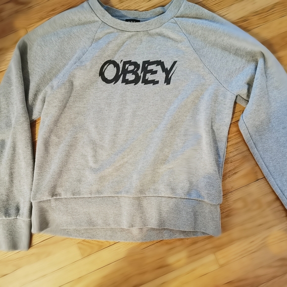Obey Crew Neck - Picture 1 of 1